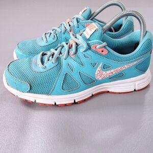 Nike Revolution 2 Running Shoes Womens 7.5 Aqua Coral Mesh Athletic Gym Sneaker